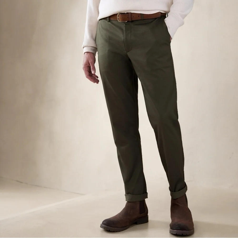 NWT Banana Republic Slim Core Temp Pant